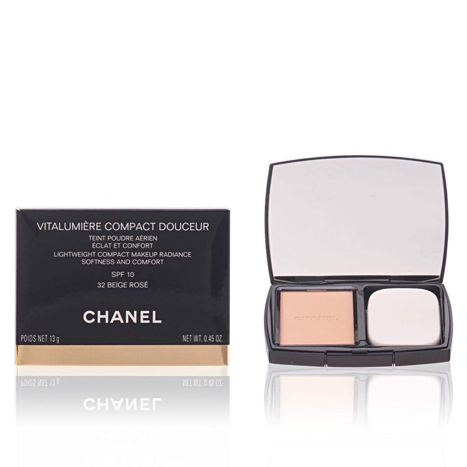 Chanel Vitalumiere Compact Douceur Lightweight Makeup, Spf 10, 0.45 Oz